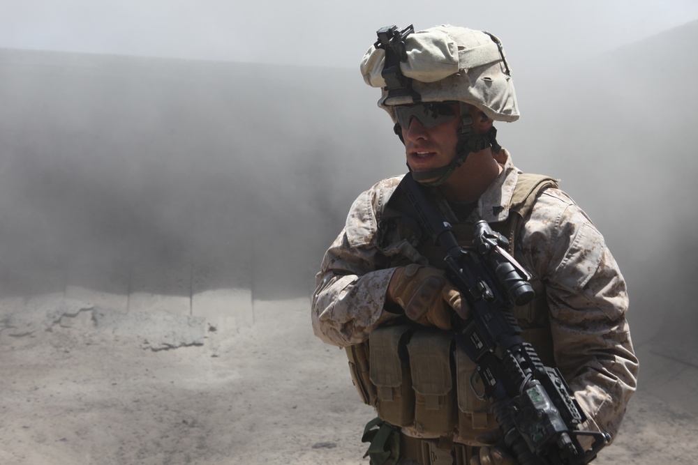 RCT-5 Marines conduct grenade training