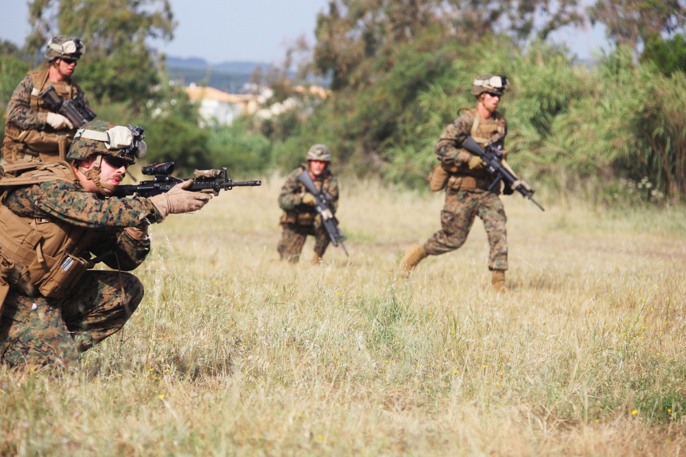 22nd Marine Expeditionary Unit conducts bilateral training with Greece