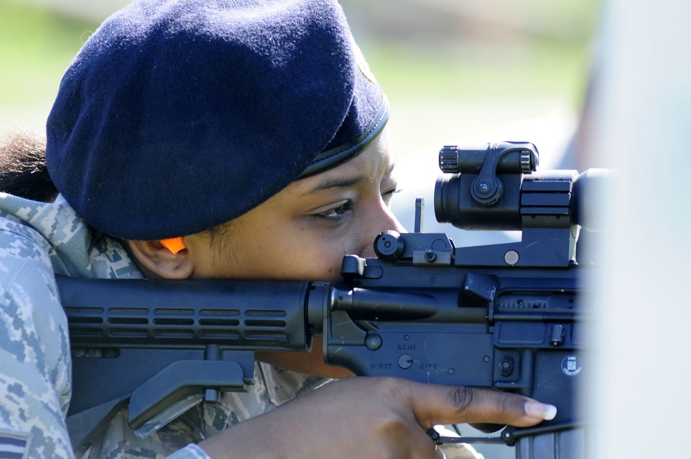 Security Forces M4 rifle qualification