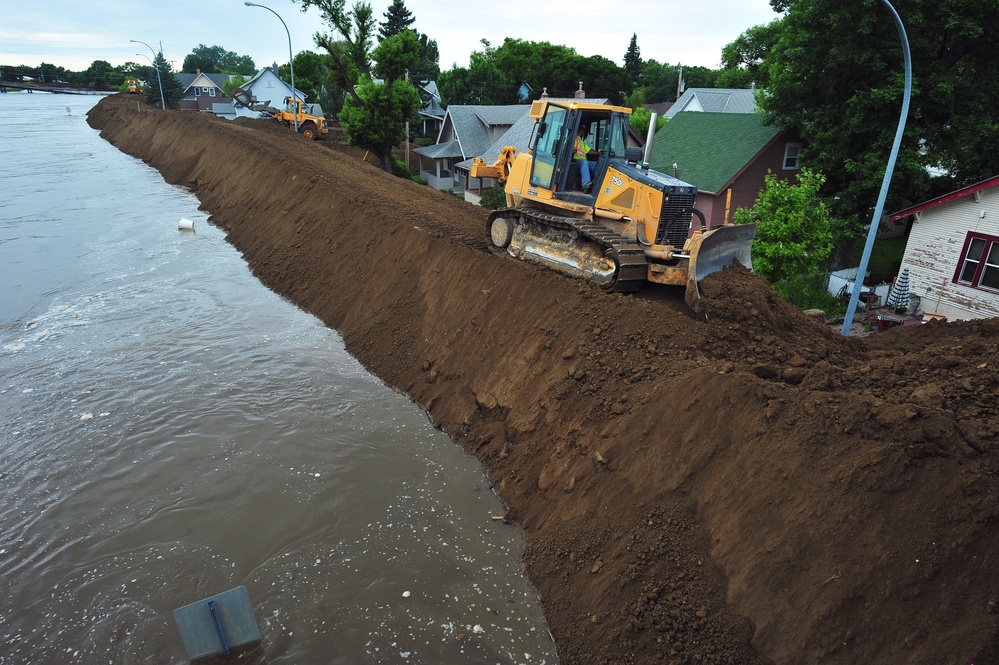 North Dakota flood efforts