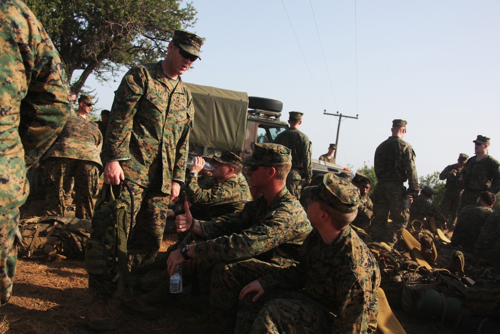 22nd MEU Marines train with Greek Military