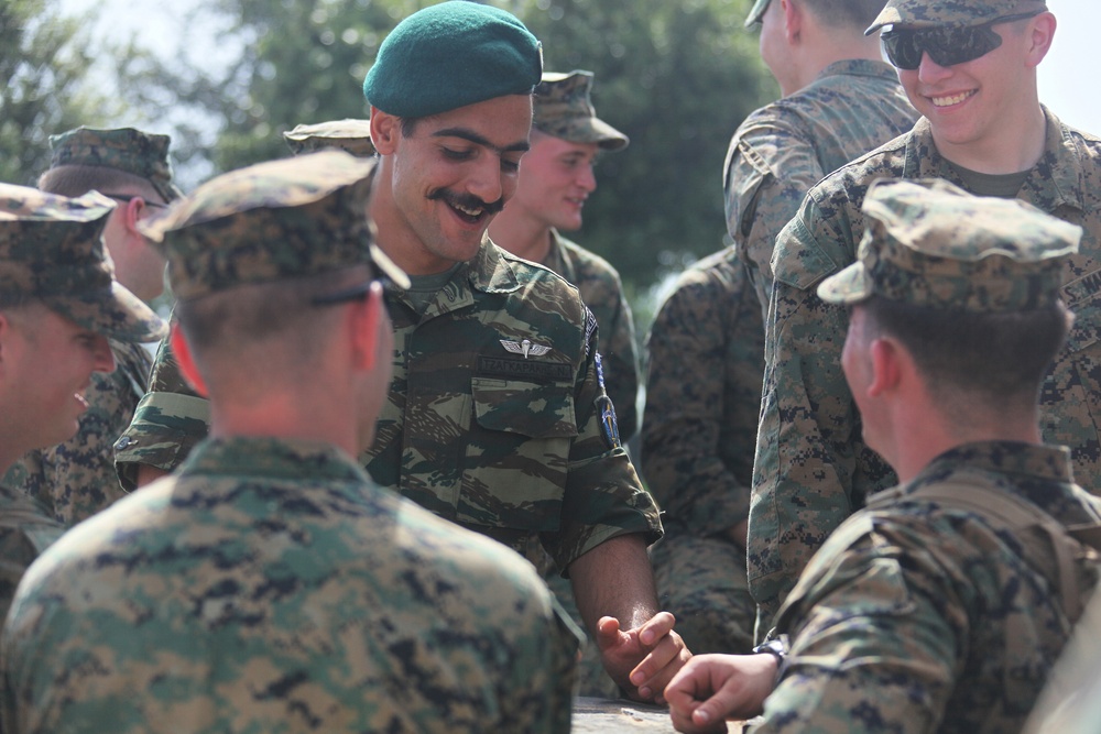 22nd MEU Marines train with Greek Military