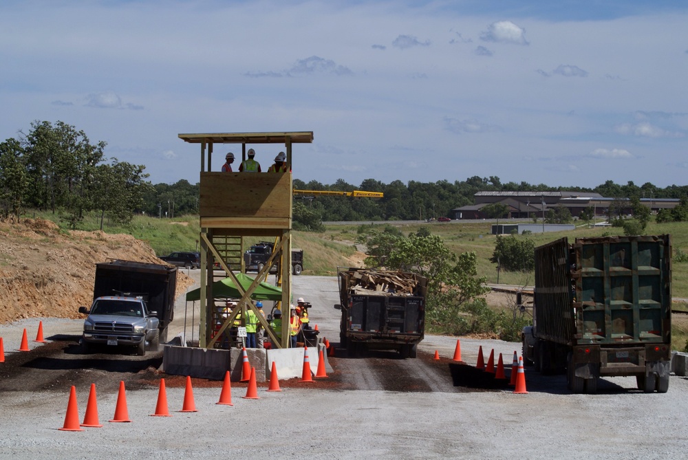 Joplin tornado debris removal