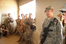 Iraqi instructors take lead in training 11th Iraqi Army Division Soldiers at Joint Security Station Old MoD