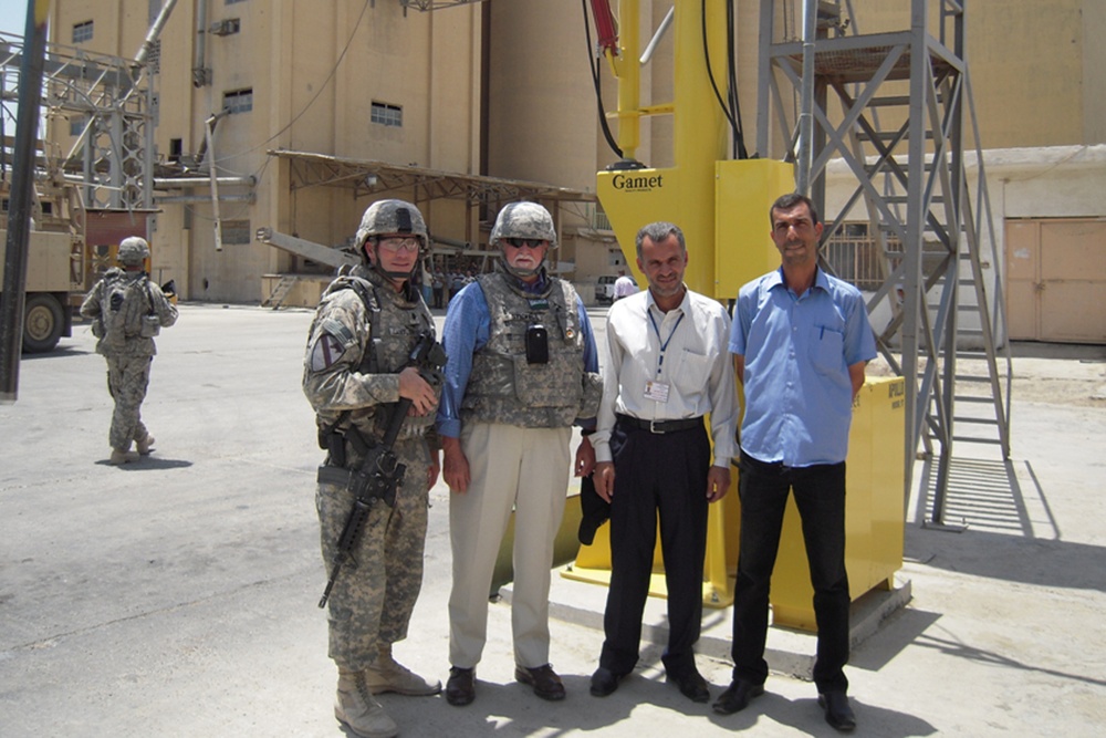 U.S. forces keep promise to Wasit province farmers