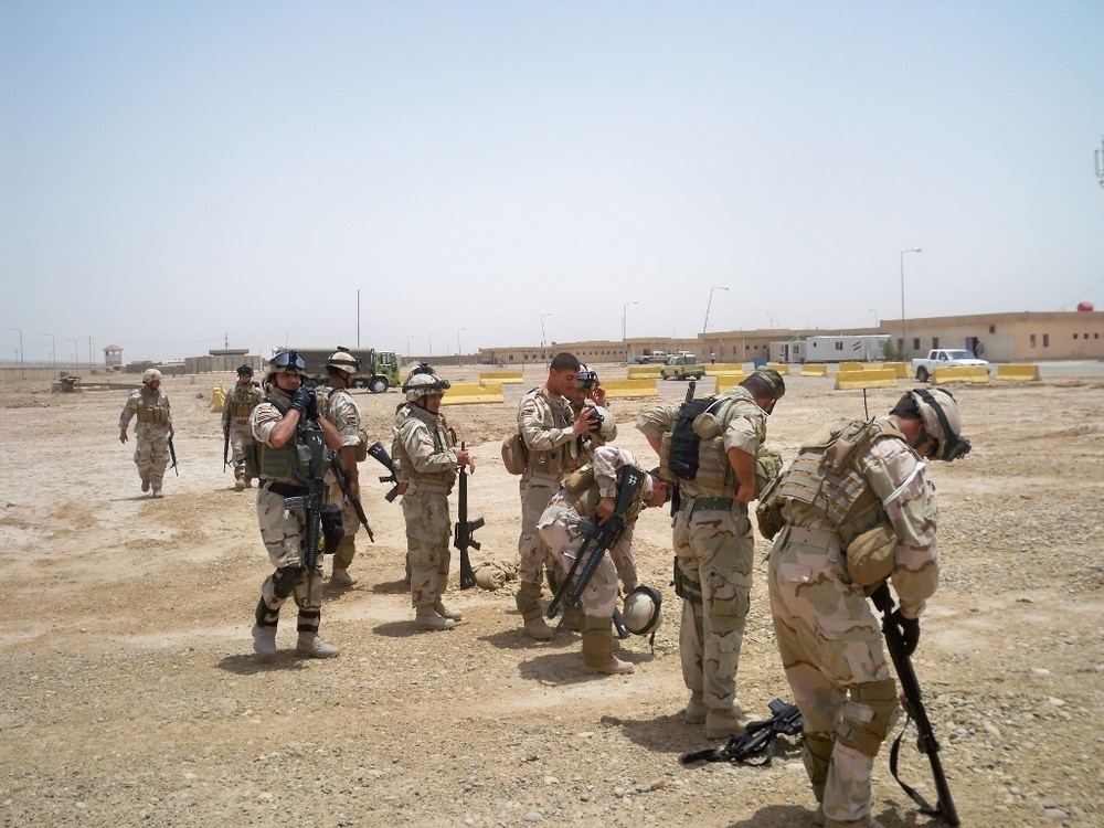 Cavalry troopers and IA commandos conduct joint training exercise