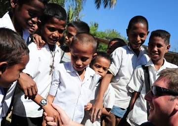 Sailor from Gainesville, Fla., Participates in humanitarian mission in South Pacific