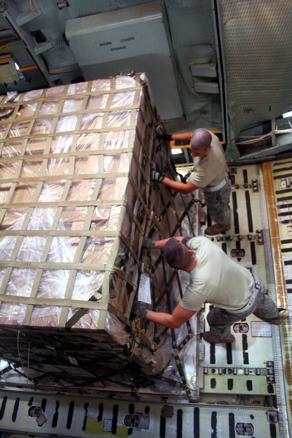 Dover aerial porters keep cargo flowing