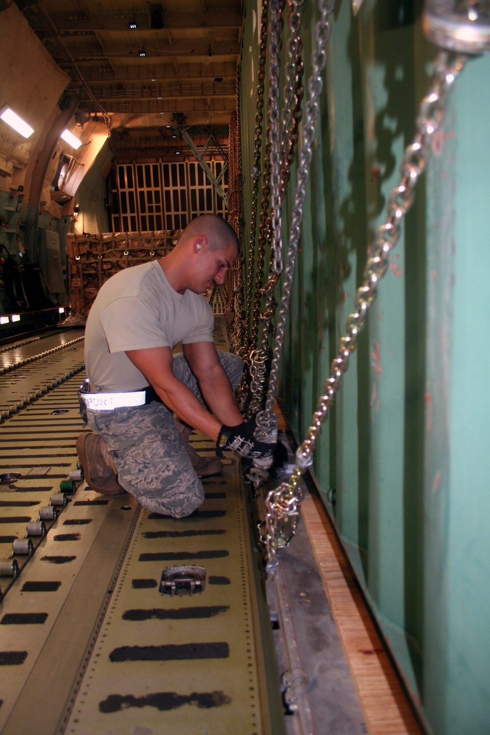 Dover aerial porters keep cargo flowing