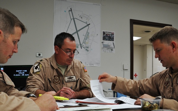 Tanker's first flight over top of the world marks new era in efficiency