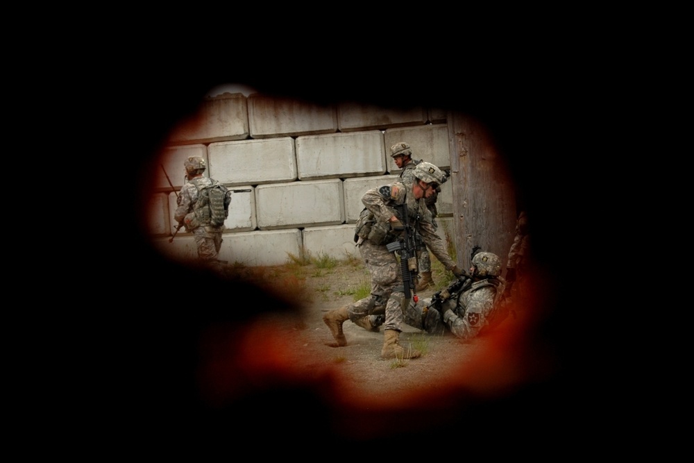 Live-fire preps platoon for Singapore