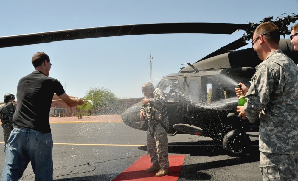 Last Vietnam era Arizona Guardsman makes final flight