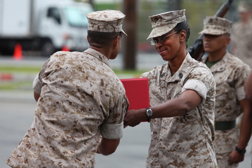Brother, sister retire from Marine Corps