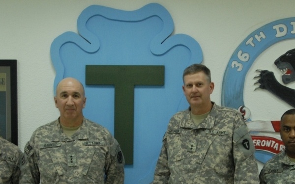 NATO-TMI commander visits COB Basra