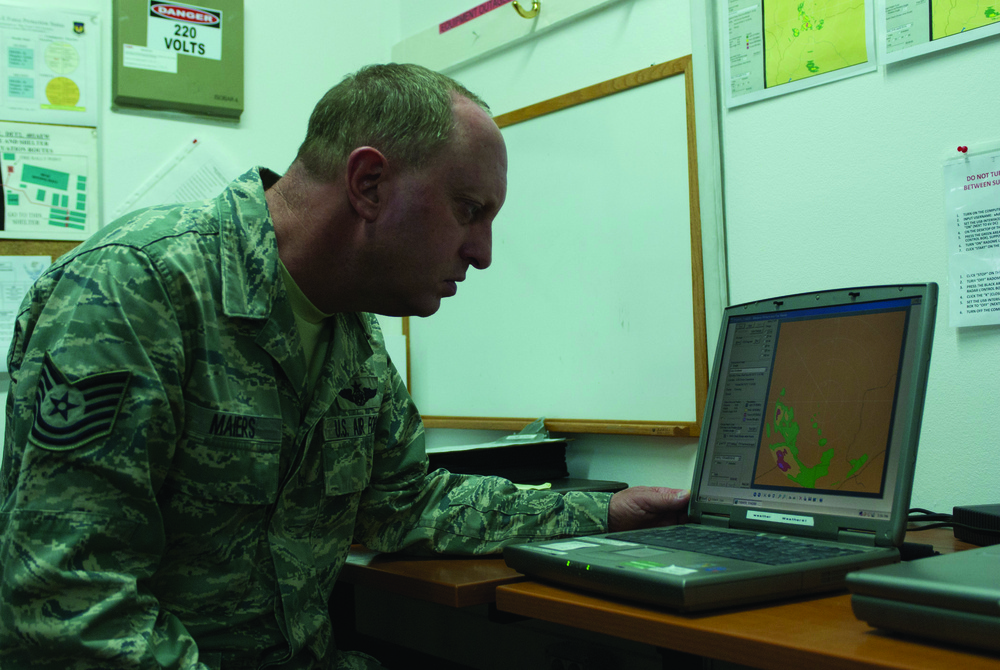 Air National Guard combat weather team provides forecasts for Kosovo