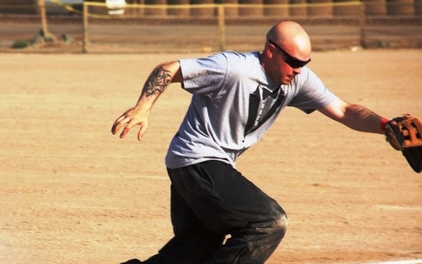 ‘Vanguard’ Battalion softball team wins