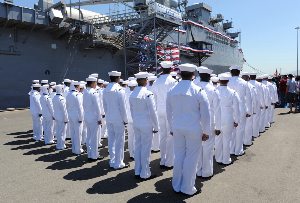 USS Dubuque decommissioning