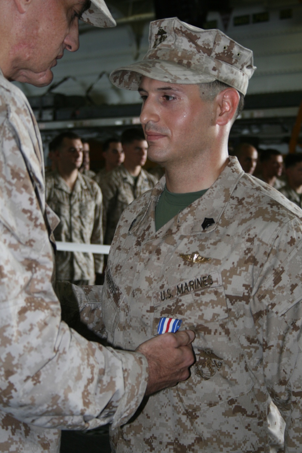 Sgt. Franklin Simmons receives Silver Star