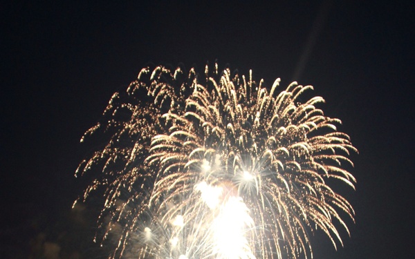 Fort Dix celebrate Fourth of July