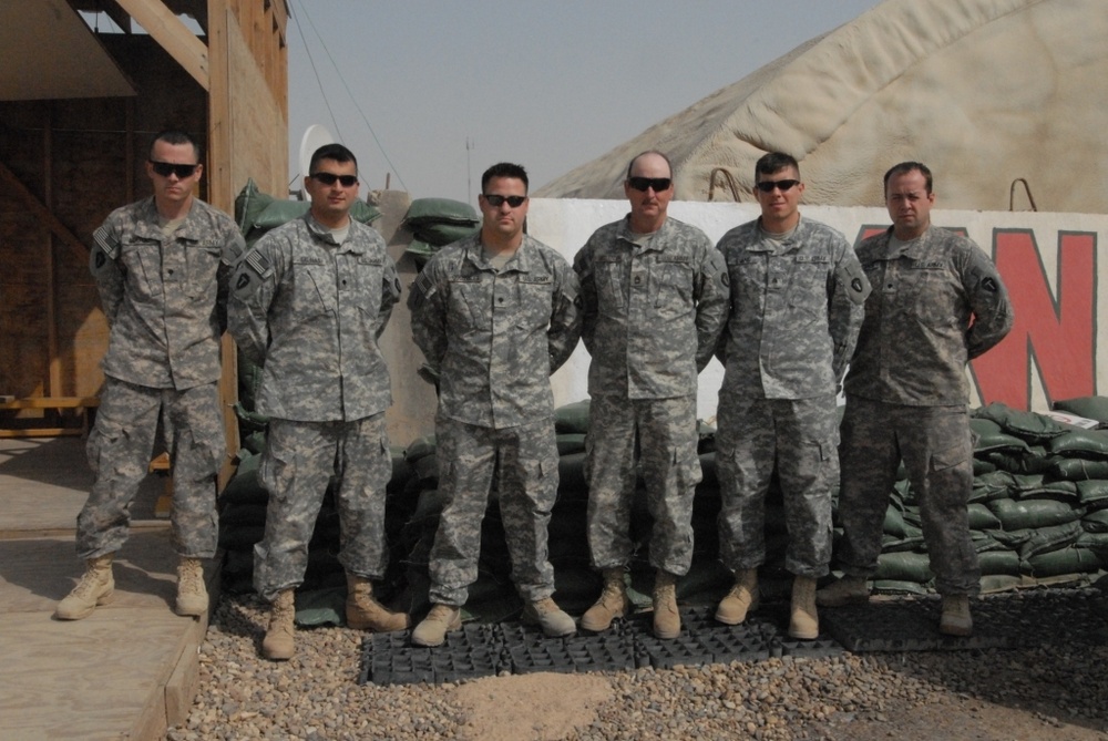 MWR soldiers