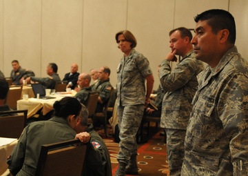 Guard leaders discuss balancing overseas, stateside missions