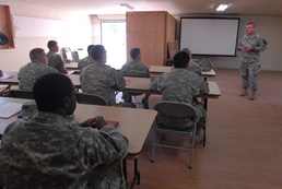 Soldiers receive joint forward observer cert on Joint Base Lewis-McChord