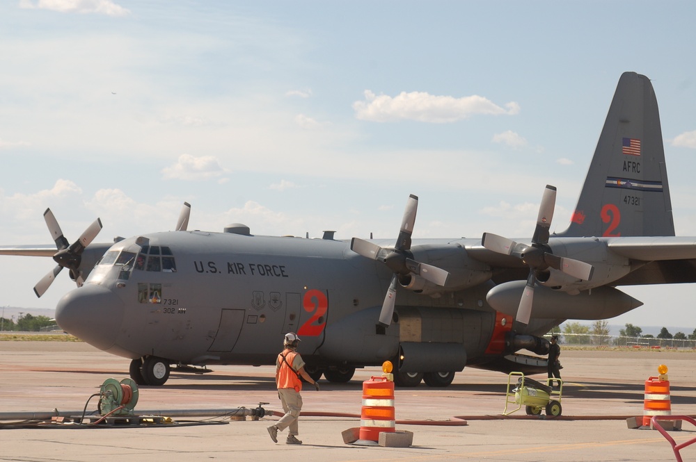 Airmen assist in wildfire fight