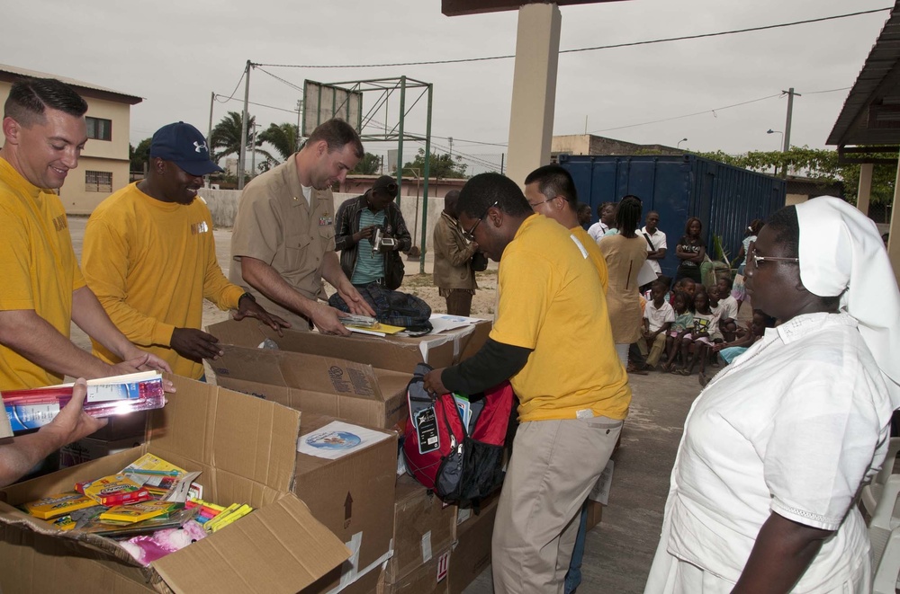 HSV Swift conducts community relations project in Port Gentil