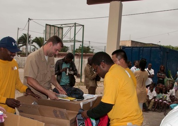 HSV Swift conducts community relations project in Port Gentil