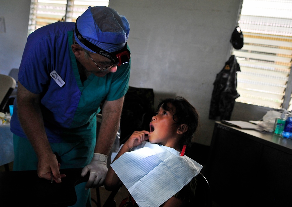 Medical community service in Micronesia for Pacific Partnership 2011
