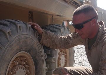 Indiana native graduates from football field to battlefield