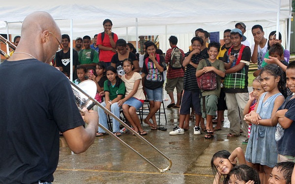 Japanese Self Defense Force medical staff support Pacific Partnership 2011