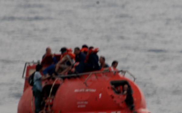 USS Philippine Sea rescue situation