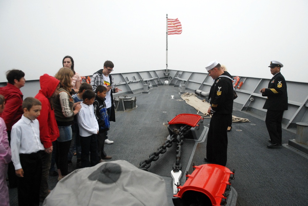 USS Ford sailors in Vladivostok