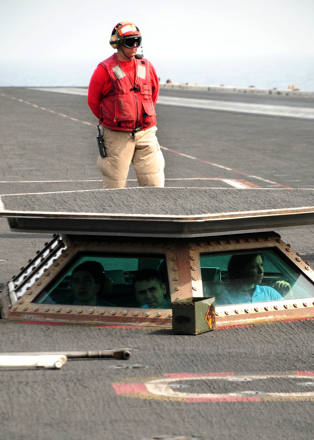 Aircraft launch aboard USS Ronald Reagan