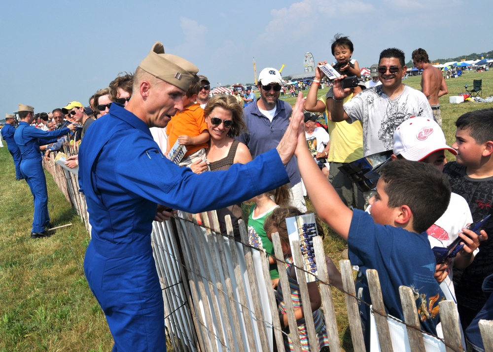 DVIDS Images Blue Angels pilots greet fans in Michigan [Image 3 of 11]
