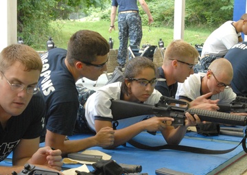 Weapons training at US Naval Academy