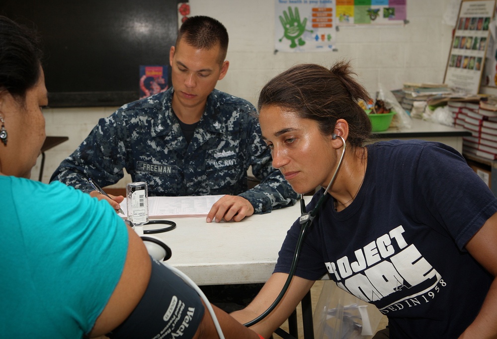 Pacific Partnership 2011: Lukop Elementry School