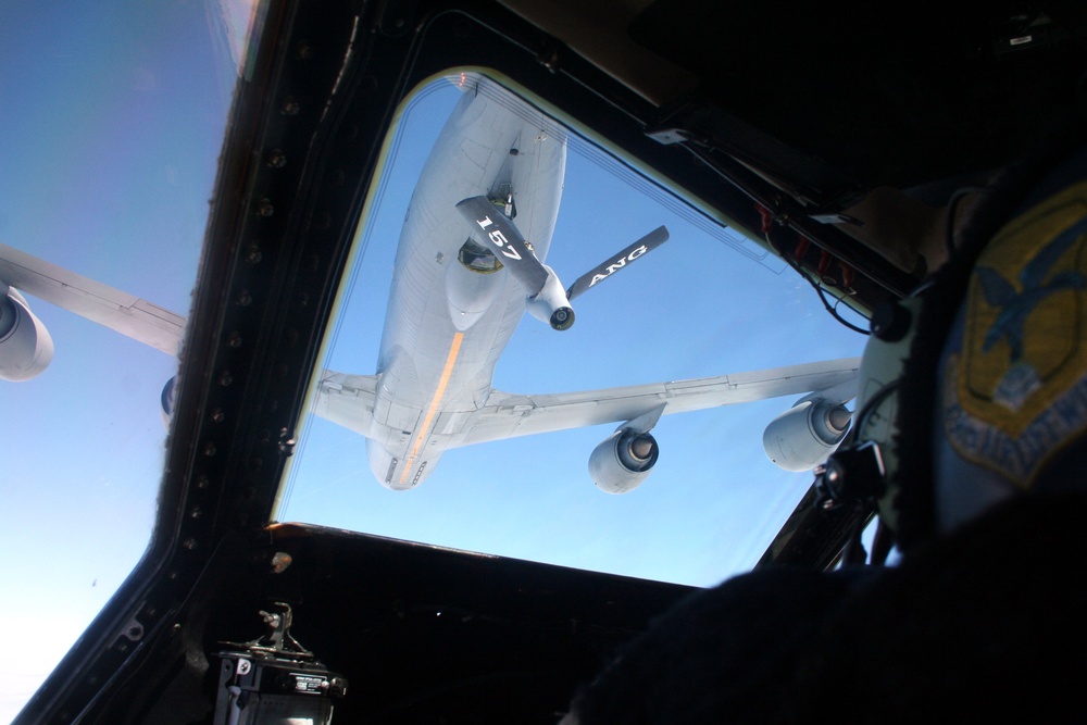 Scott AFB master sergeant, Wakefield native, only Air Force journalist to cover historic Arctic airlift flight