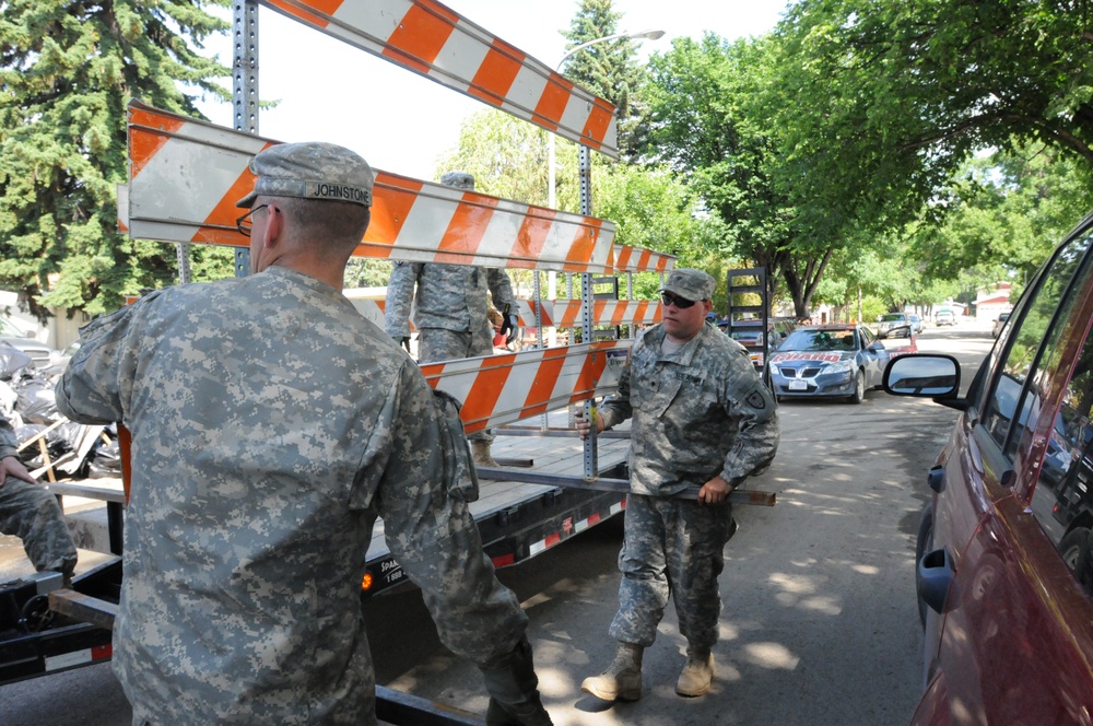 Minnesota Guard assists North Dakota flood response