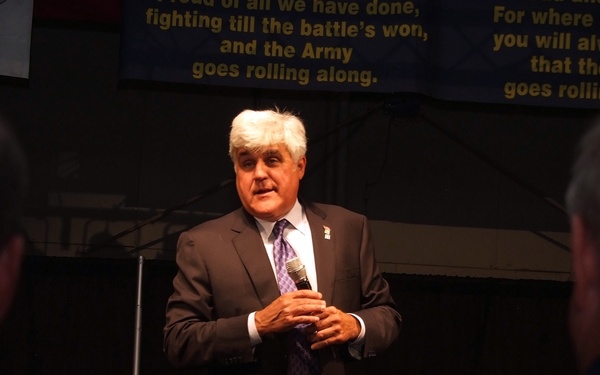 Leno brings comedy act to Carson