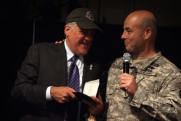 Leno brings comedy act to Carson