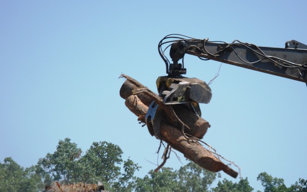 Corps of Engineers recycling Joplin's vegetative debris