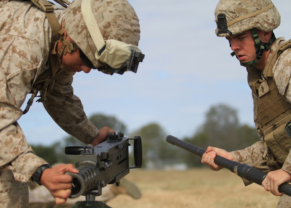 US Marines, Australians practice weapons drills during Talisman Sabre 2011