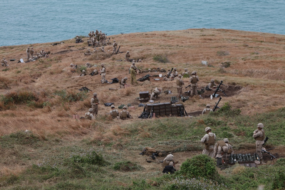 US Marines, Australians conduct live-fire exercise during Talisman Sabre 2011