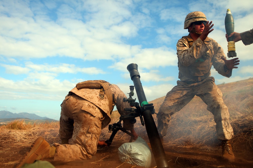 US Marines, Australians conduct live-fire exercise during Talisman Sabre 2011