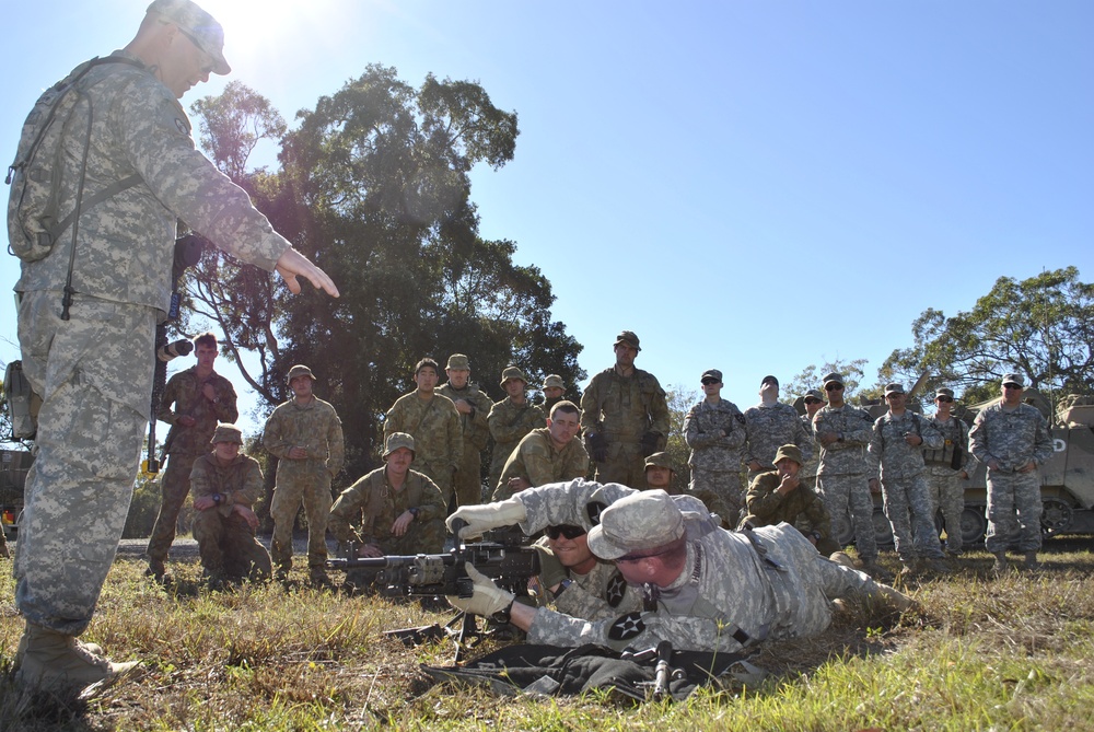 Australian Defence Force troops, US soldiers train together during Talisman Sabre 2011