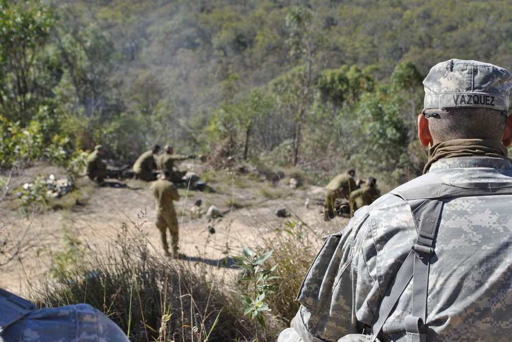 Australian Defence Force troops, US soldiers train together during Talisman Sabre 2011