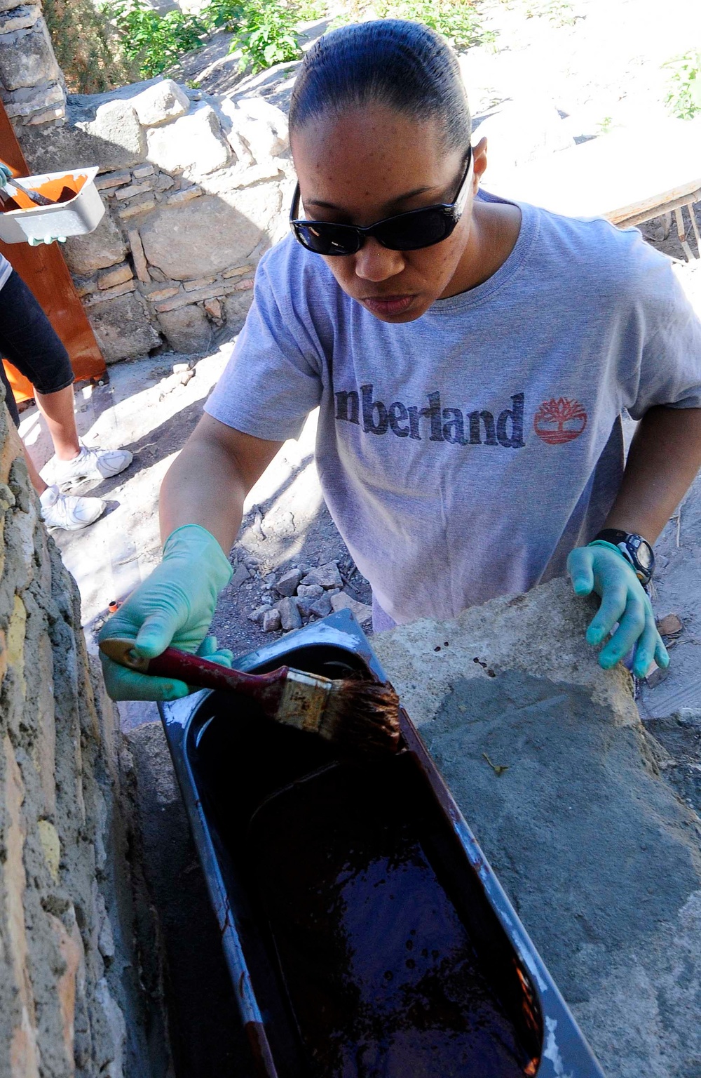 USS Mesa Verde sailors conduct community service in Spain