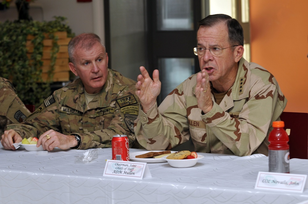 Mullen visits Camp Marmal